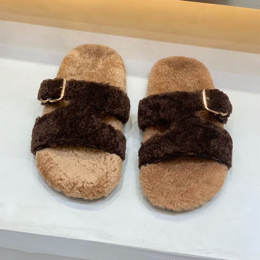 Street Fashion Winter 2026 - New Fashion Fluffy Wool Fur Slippers