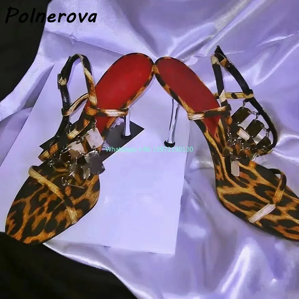 Leopard Metal Fringe Sandals R - Street Fashion Runway avis et prix