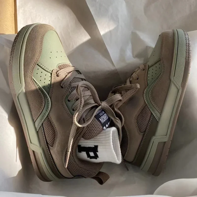 Fashion Vintage Sneakers Men A - Street Fashion Couple avis et prix