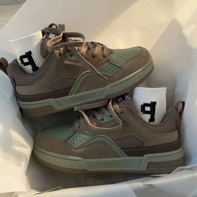 Fashion Vintage Sneakers Men A - Street Fashion Couple avis et prix