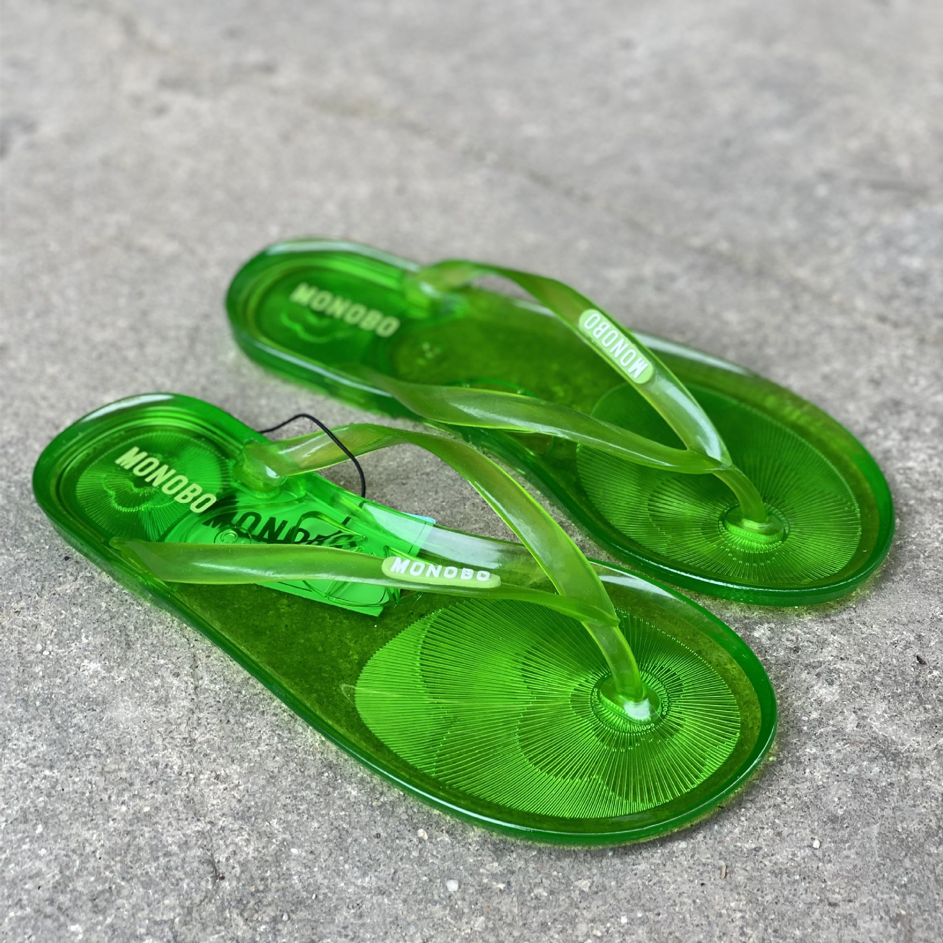 MONOBO Women's Flip Flops Coll - Street Fashion Girl avis et prix