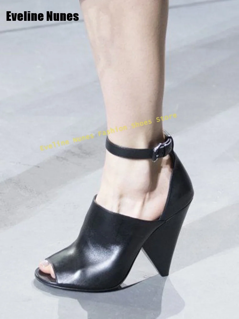 Women Runway Show Pumps Peep T - Street Fashion Runway avis et prix